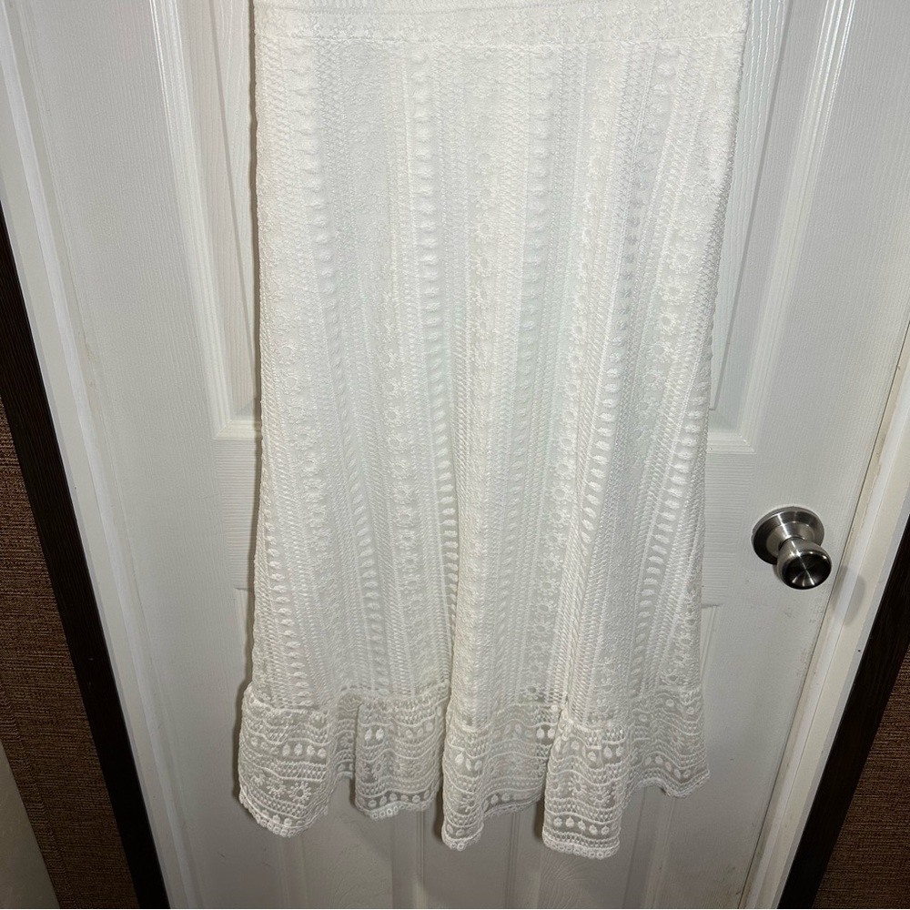 Miami White Lace Scoop Neck Sleevless Ruffle Hem Midi Dress Small - Picture 6 of 11